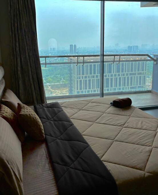 Countryside Luxury Suites - Supernova Noida New Delhi Eksteriør bilde