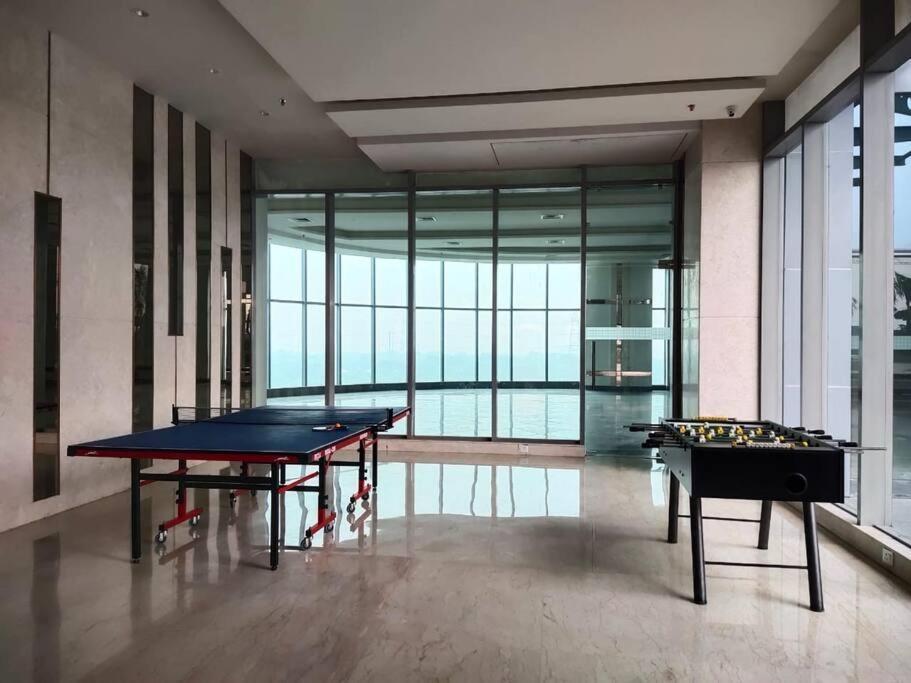 Countryside Luxury Suites - Supernova Noida New Delhi Eksteriør bilde